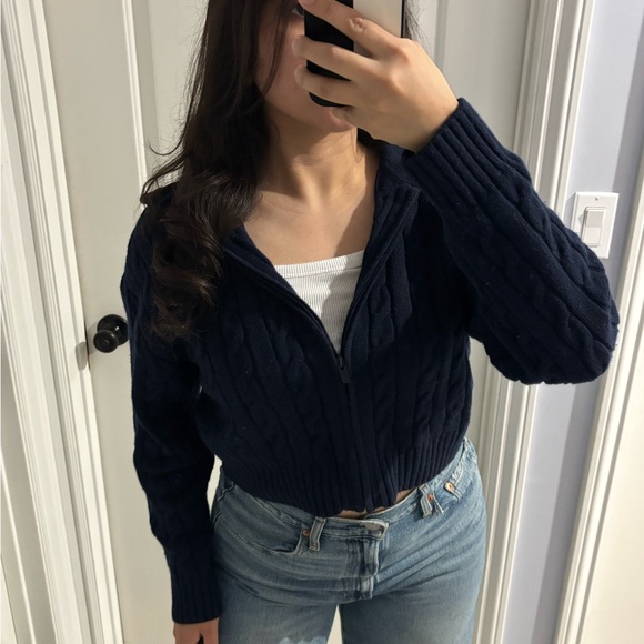 Aritzia Sweaters - Aritzia Sunday Best Octavia Navy Blue Zip Hoodie, Size: XS